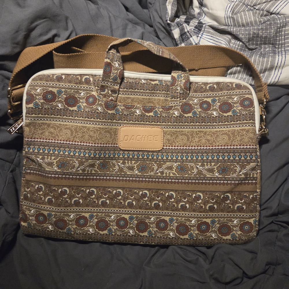 Dachee 15 Inch Laptop Messenger Bag Floral Paisley W/ Over Shoulder Strap